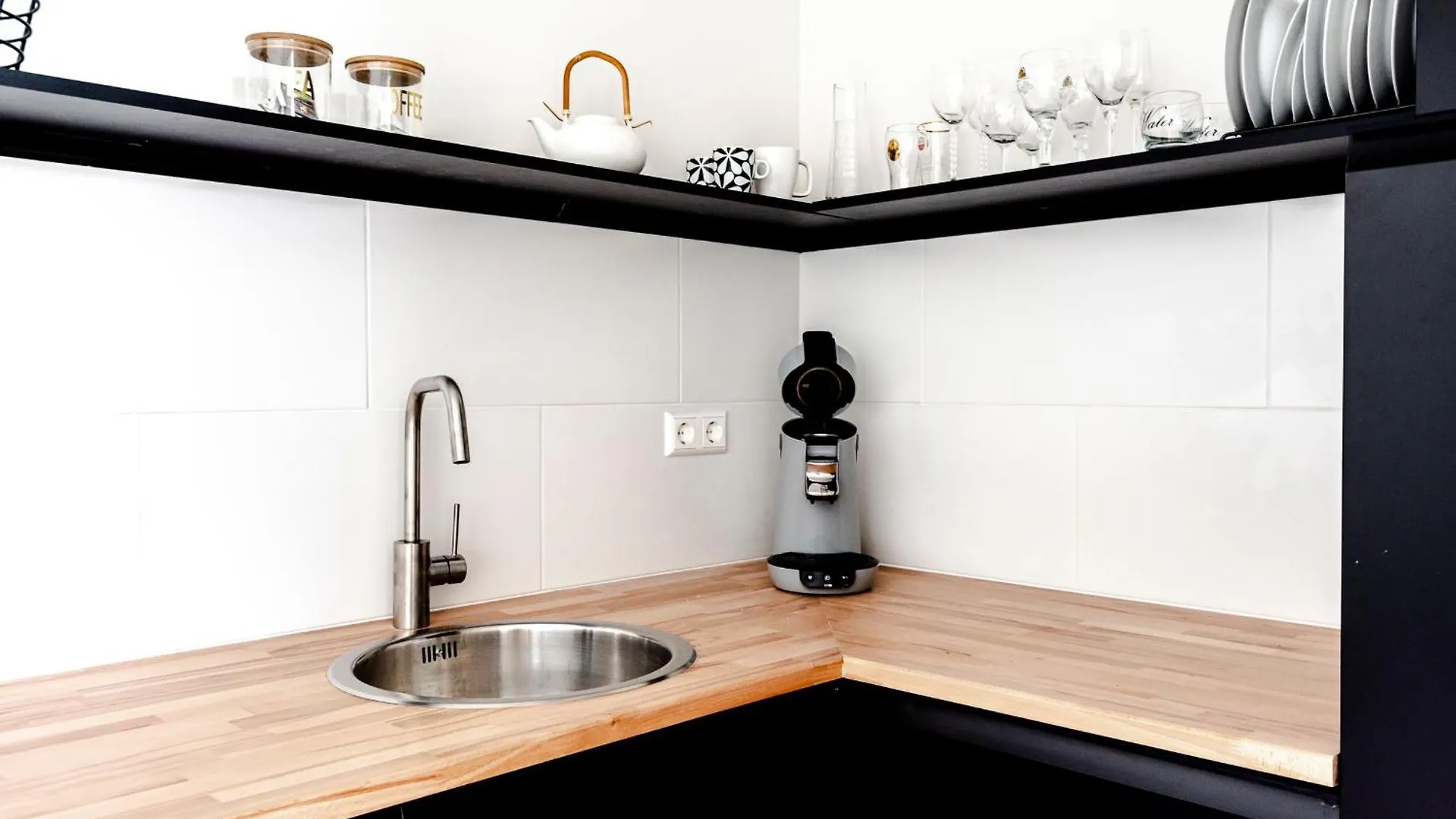 Sea Shell Apartment Zandvoort Holandia